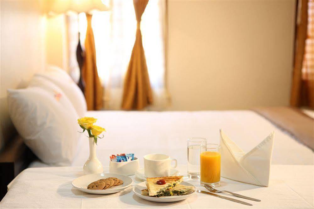 Meenakshi'S Sunshine Hotel Madurai Eksteriør bilde